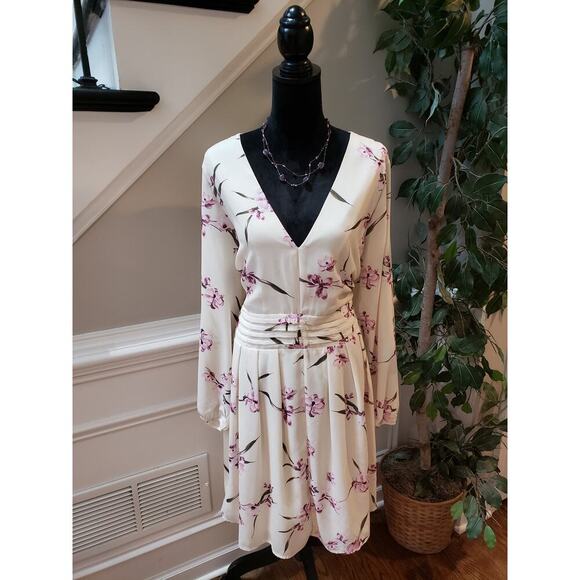 FTF Dress Women Size 2X White Pink Floral Long Sleeve V Neck Polyester Elegant - Picture 2 of 12